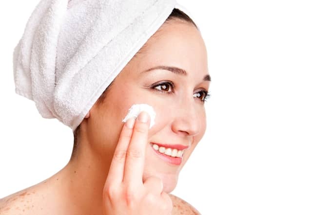 生肖鸡最适合哪个生肖(生肖鸡最适合在哪个行业发展)